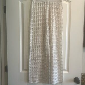 Elegant Cream Knit Skirt
